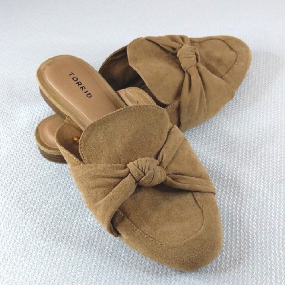 Torrid Women's Tan Knotted Mules.9W Textile Upper.Slip Ons Faux Suede
